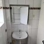 Möbliert *