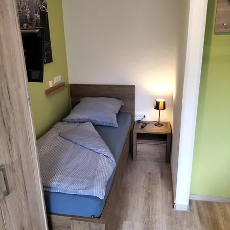 Moebliert Daire Minden (North Rhine-Westphalia)